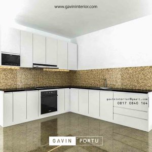 design lemari dapur warna putih minimalis di Bekasi id3423